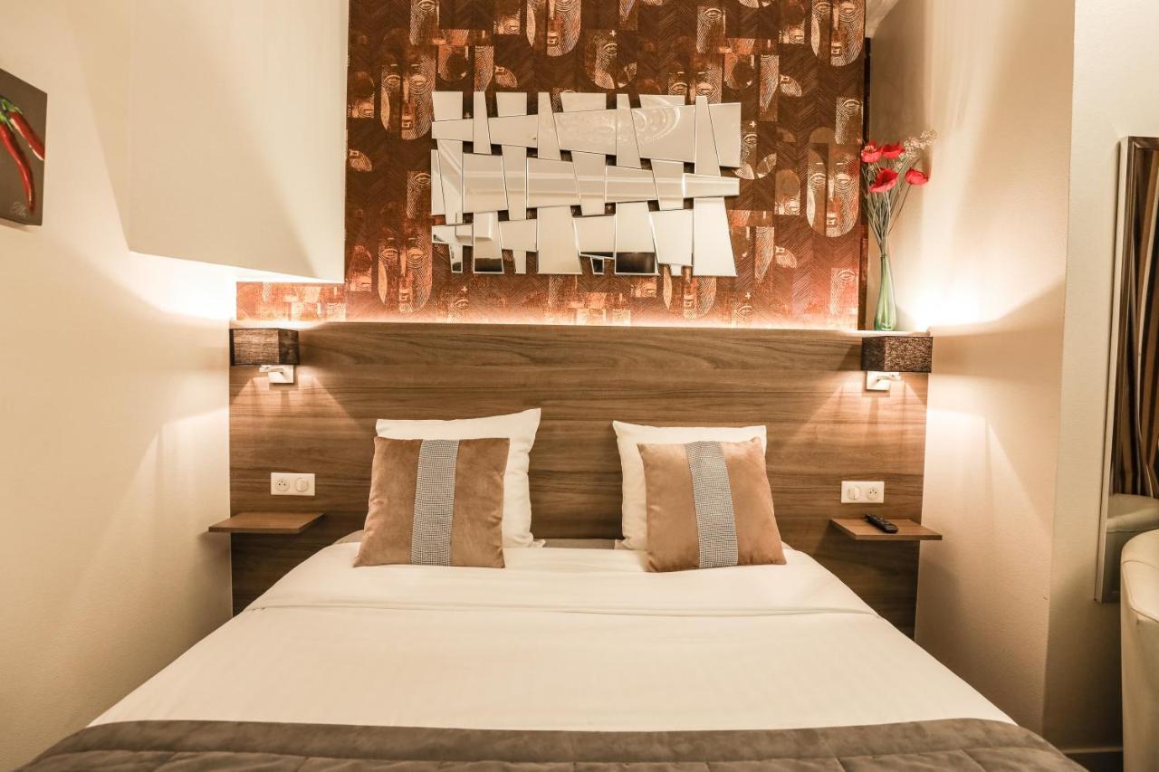 Hotel De La Ta Rennes Eksteriør billede